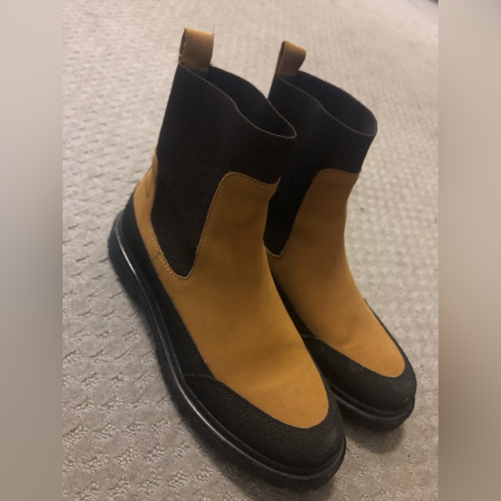 Women’s camel and black sole bootie